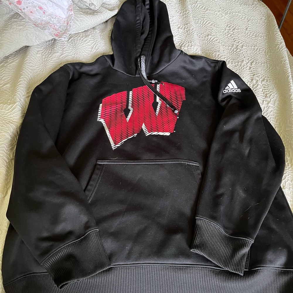 Adidas Wisconsin hoodie